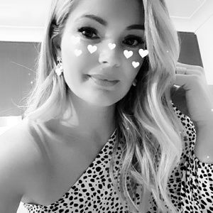 Meet your Posher, Wendy